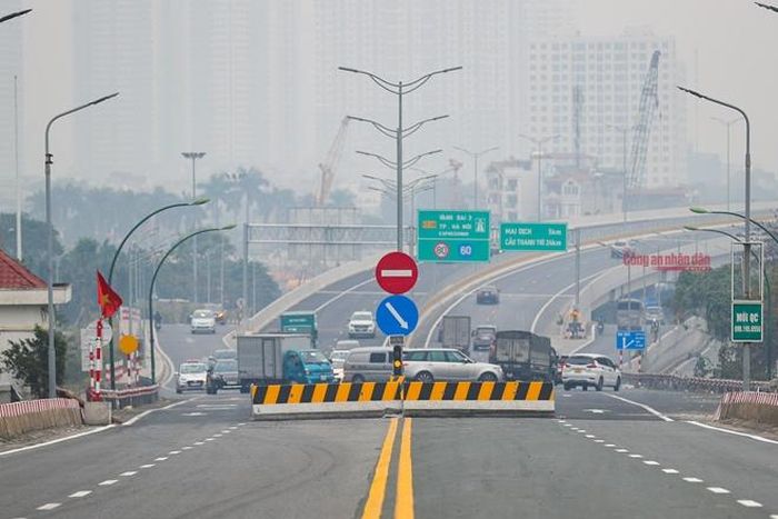 Cầu Thăng Long từ hướng vành đai 3.