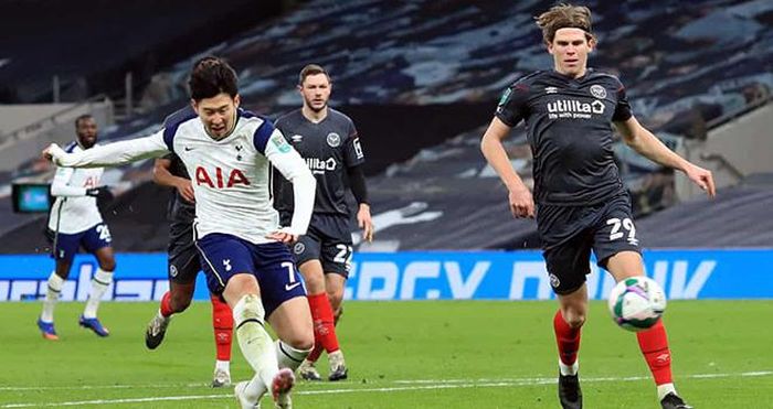 Son Heung-min nhân đôi cách biệt cho Spurs