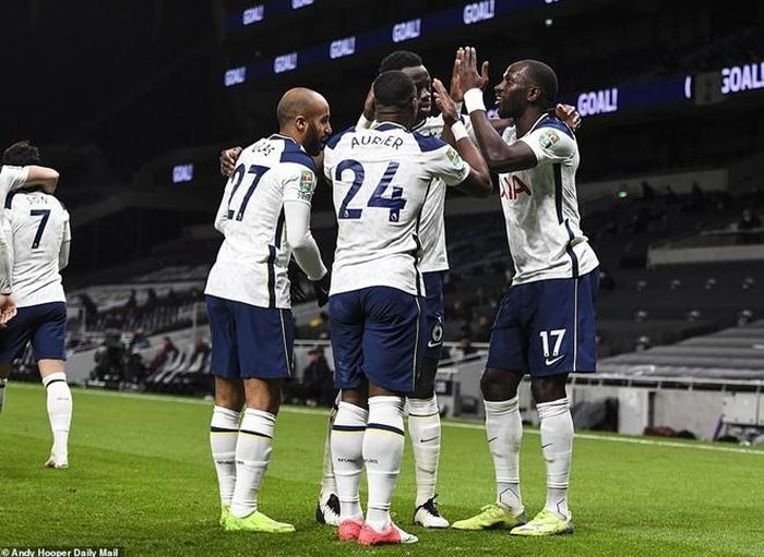 Đây là bàn thắng sau 36 trận "tịt ngòi" của Sissoko. 