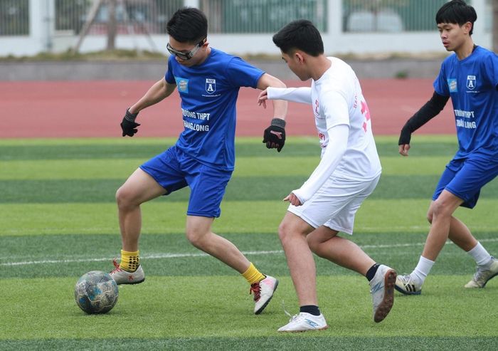 Ở bảng B, THPT Lương Thế Vinh cũng leo lên nhì bảng...