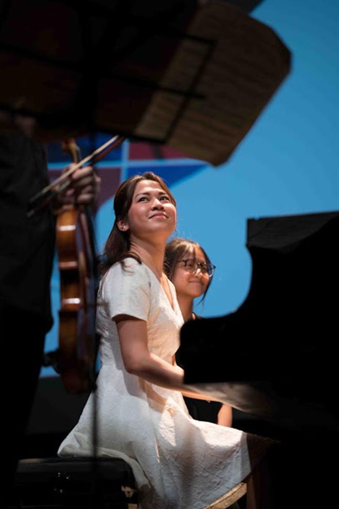 Nghệ sĩ Lương Tố Như và những khoảnh khắc êm đêm bên cây đàn piano