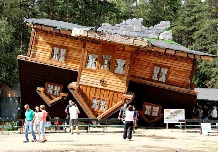 Nhà Szymbark của thành phố Gdansk, Ba Lan.