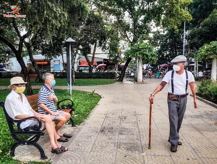 Đã đến lúc TPHCM cũng phải tính đến việc thành lập những khu nhà dưỡng lão với nhiều tiện ích và công viên cây xanh.
