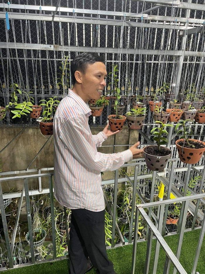 Thú chơi tao nhã này không chỉ giúp anh Hiệp thỏa chí đam mê mà còn mang lại nguồn thu nhập phụ cho gia đình.