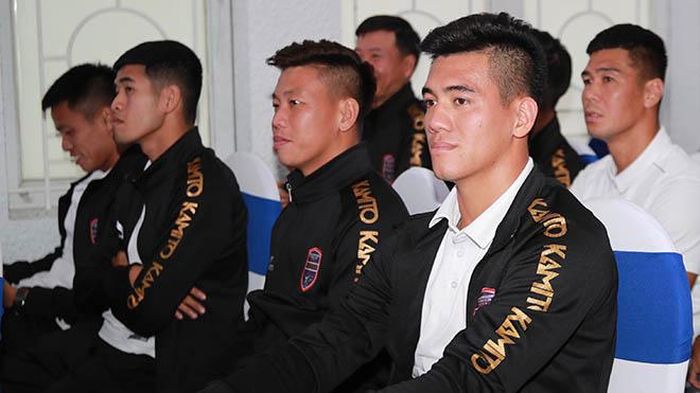 Tiến Linh trong buổi lễ xuất quân và ra mắt trang phục mùa giải mới cùng B.Bình Dương sáng 14/1. Ảnh: Anh Phương