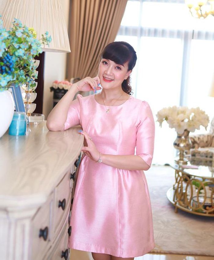 Nhan sắc của Vân Dung ở tuổi 46.