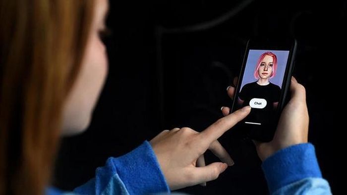 Từ đó, các kỹ sư có thể sử dụng chỉ số này để huấn luyện chatbot trò chuyện giống như cá nhân đó. Đúng vậy, thậm chí khi bạn đã chết.