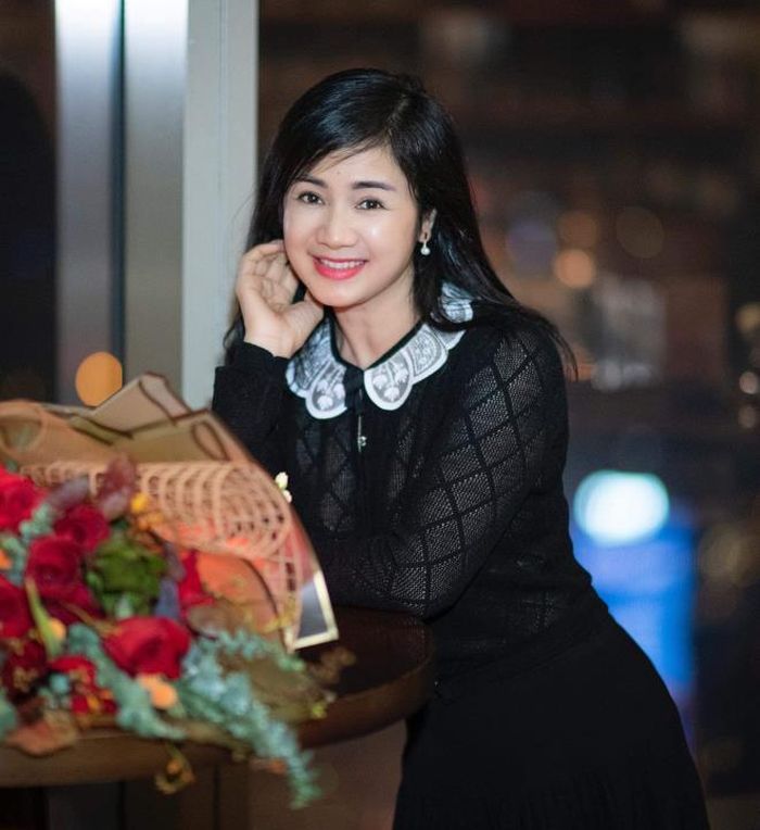 Thu Hà được phong tặng danh hiệu NSƯT vào năm 2008. Sau đó, chị được phong tặng danh hiệu NSND. Chị là một trong những nghệ sĩ rất đặc biệt, vừa thành danh ở dòng phim mỳ ăn liền, vừa gây tiếng vang trong những bộ phim nghệ thuật.