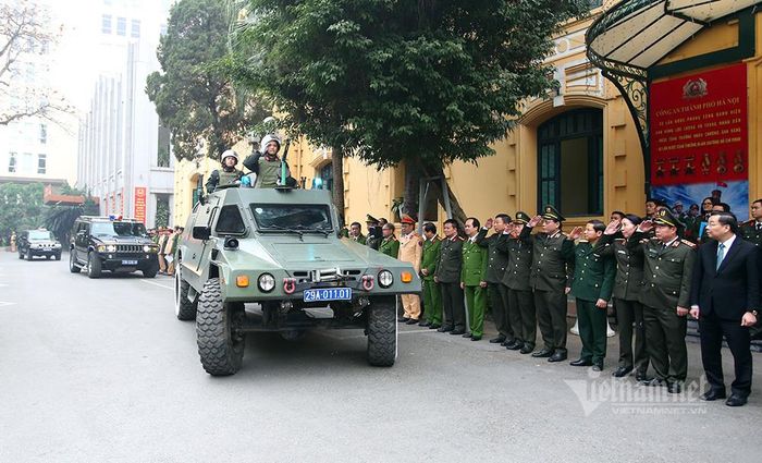 Xe chống đạn RAM 2000 MKIII do Israel sản xuất, dùng cho các lực lượng an ninh, cảnh sát chống bạo loạn, khủng bố