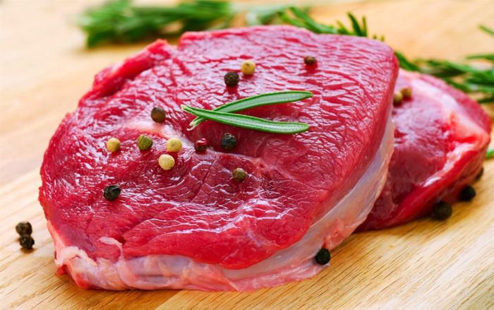 Bị sỏi thận bạn nên ăn thịt một cách có giới hạn.