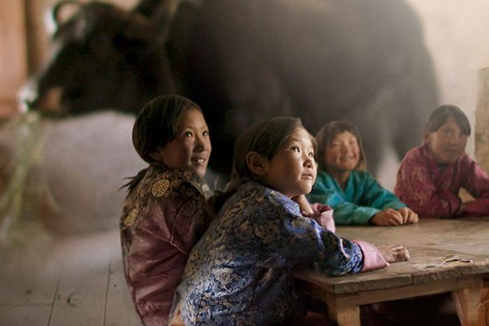 Phim Lunana: A Yak in the Classroom của Bhutan