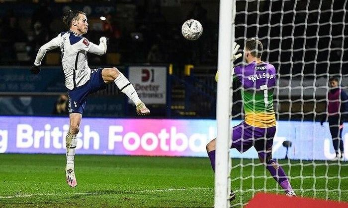 Tình huống Gareth Bale ghi bàn gỡ hòa 1-1 ở cuối hiệp một