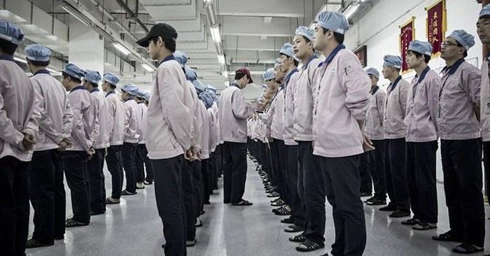  Trung Quốc sẽ phải giải quyết bài toán an sinh xã hội nếu công nhân bị thấp nghiệp vì công nghệ phát triển. Ảnh: Getty Images. 