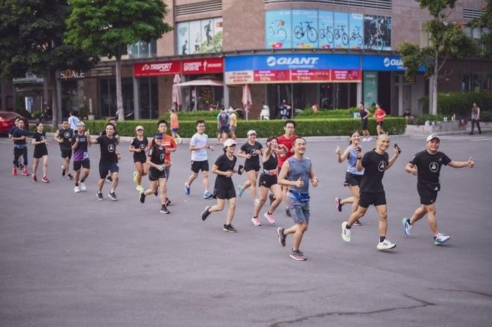 Hơn 150 runners hào hứng tham gia sự kiện trải nghiệm Ultraboost 21 tổ chức tại Sala, TP. HCM vừa qua 