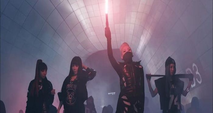 2NE1 từng là "át chủ bài" của YG để cạnh tranh giữa các nhóm nữ K-pop