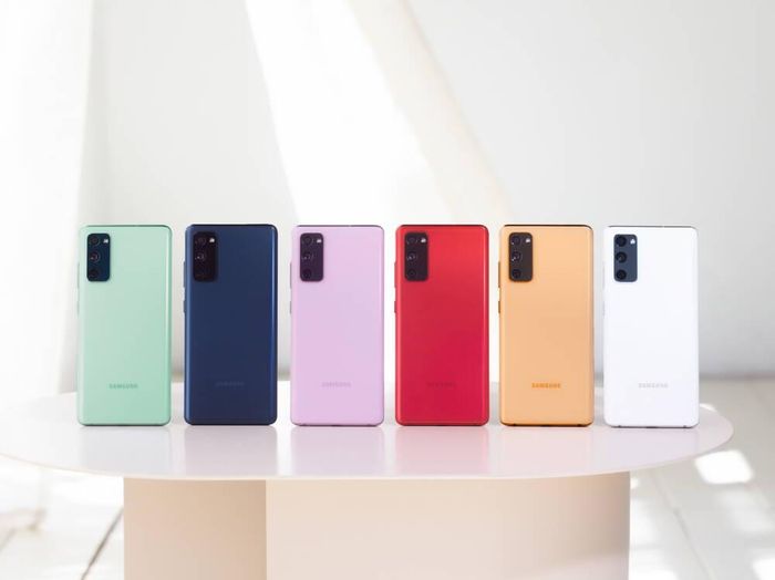Dòng Galaxy S20 FE của Samsung ra mắt vào tháng 10/2020 được rất nhiều người dùng Mỹ ưa chuộng. (Ảnh: Samsung)