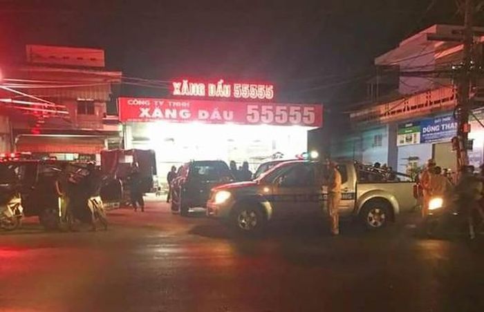 Khám xét cây xăng ở huyện Trảng Bom.