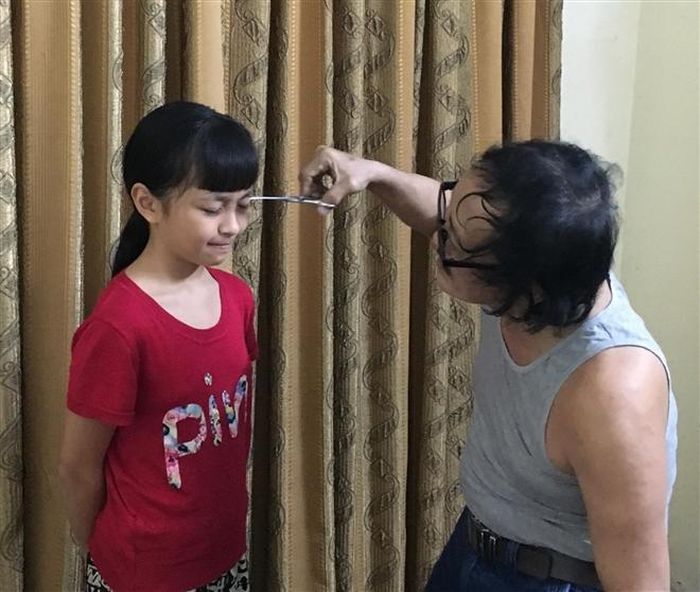 Các con của Giang Còi đang ở tuổi teen. Dù bận rộn tới đâu, anh cũng cố gắng gần gũi con, chăm sóc và động viên con học tập.