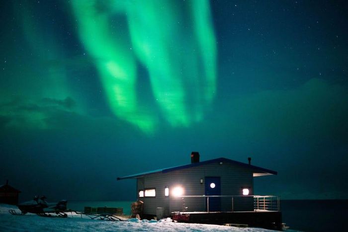  Cực quang - hiện tượng thiên nhiên tuyệt đẹp - xảy ra như "cơm bữa" ở Svalbard. 