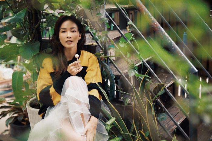 Ở tuổi 24, Khả Ngân đã thoát khỏi danh xưng hot girl và trở thành một “ngọc nữ thế hệ mới” của showbiz Việt.