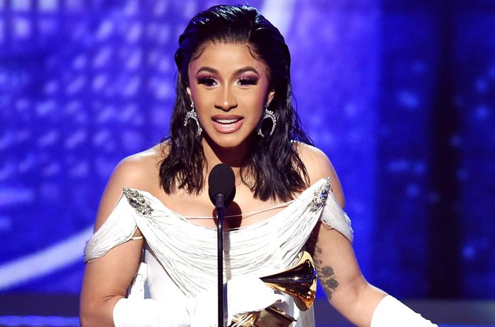 Cardi B khẳng định chỗ đứng của phái đẹp trong thể loại rap 