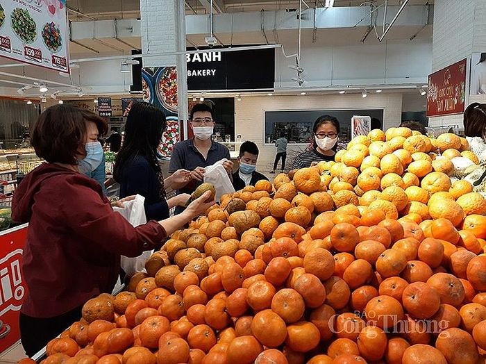 Quầy trái cây đắt khách