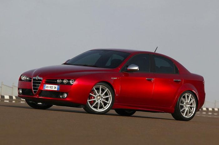 8. Alfa Romeo 159.