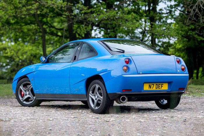 9. Fiat Coupe.