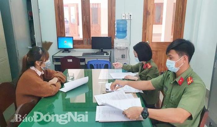 Đối tượng làm việc với cơ quan công an
