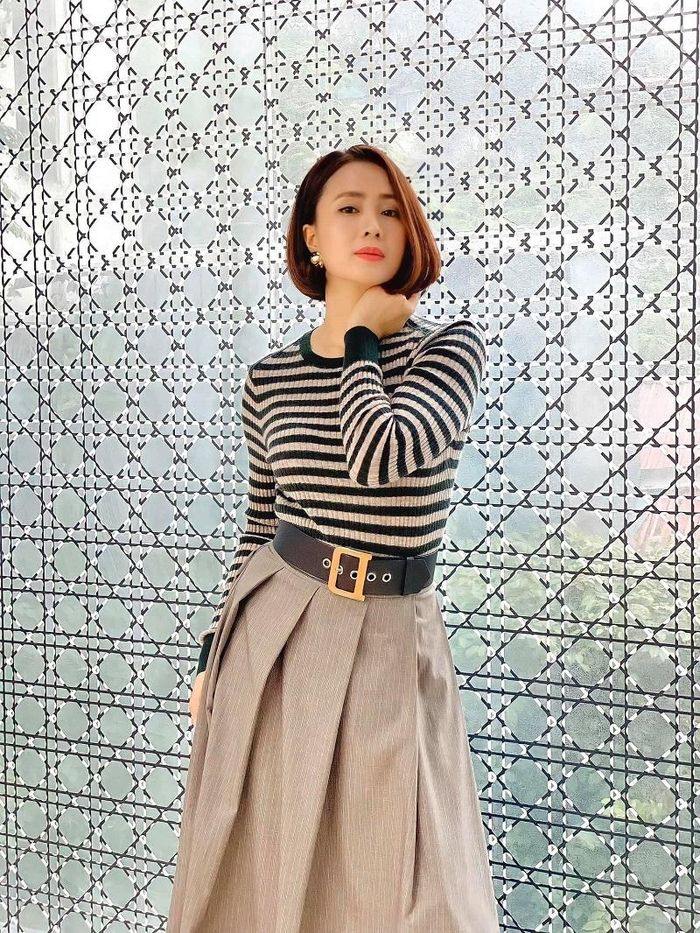 Hồng Diễm tự nhận già nên khó tính.