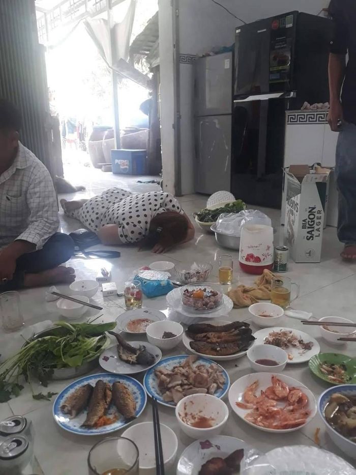 Hết Tết chưa???