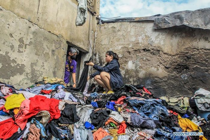  Ít nhất 5 nạn nhân khác bị thương và hơn 600 hộ gia đình phải di dời. Cơ quan chức năng Philippines vẫn đang điều tra nguyên nhân vụ cháy. Ảnh: Tân Hoa xã. 