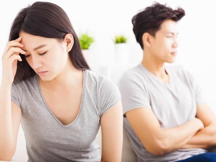 Thực tế, phụ nữ khá cảm tính. Họ không hoàn toàn quan tâm ai đúng ai sai. Một khi cãi vã nổ ra, họ thường mặc định đàn ông không vì họ mà hi sinh bản thân.