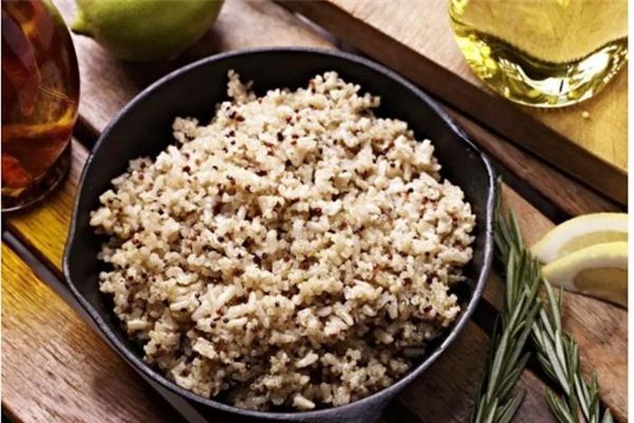 Ngày thứ 7, bạn có thể ăn cơm gạo lứt