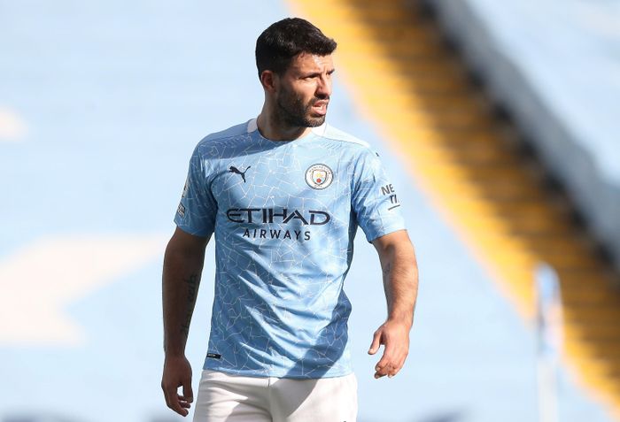 Trong tập thể khó bị đánh bại của Man City vẫn còn những cầu thủ có màn thể hiện không tốt, và một trong số đó là Sergio Aguero. Chấn thương dai dẳng khiến "El Kun" không thể ra sân thường xuyên mùa này. Ở trận đấu tối 27/2, anh là người mắc sai lầm dẫn đến bàn gỡ hòa của West Ham cuối hiệp một. Man City đang rục rịch tìm kiếm một tiền đạo và sẵn sàng để công thần người Argentina ra đi trong kỳ chuyển nhượng sắp tới.