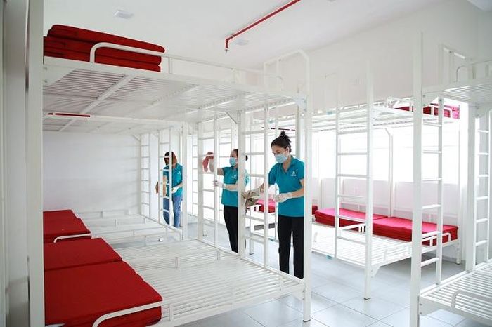 Công tác vệ sinh khu lưu trú của học sinh tại Trường TH-THCS-THPT IGC Tây Ninh.