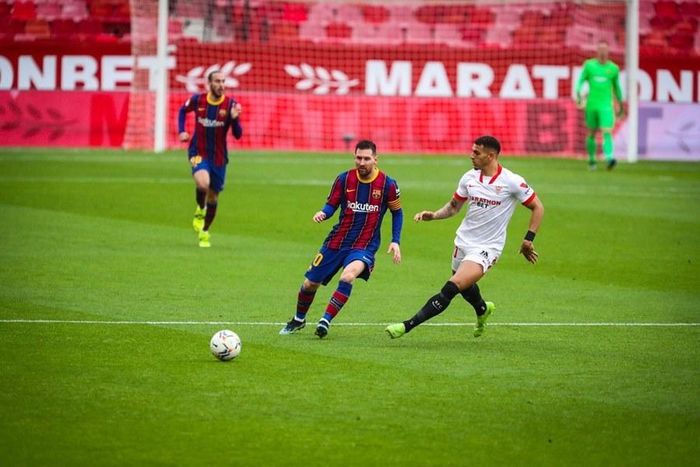 Messi vẫn chơi nổi bật trên hàng công của Barca