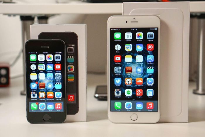 Nếu muốn mua bộ phận thiết bị của iPhone vào năm 1991, đều có giá là 3,5 triệu đô la.