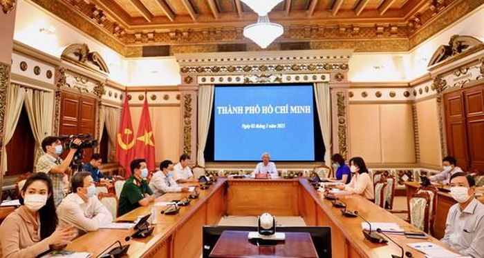 Đầu cầu TPHCM có sự tham gia của nhiều lãnh đạo sở, ban ngành
