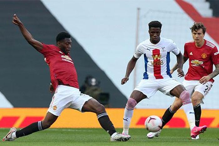 Manchester United đã khó lòng có thể tranh chấp chức vô địch Ngoại Hạng Anh với Manchester City.