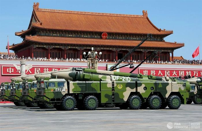 Trong vài thập kỷ qua quân đội Trung Quốc đã phát triển mạnh cả về quy mô và năng lực. (Ảnh: RIA)