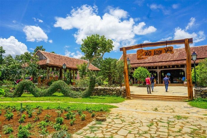 Điểm dừng chân Long Vân Garden. Ảnh: Sở VHTT&DL Phú Yên