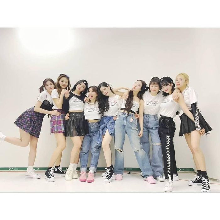 Twice tại concert online