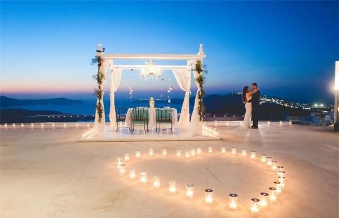 Anh yêu em! Em sẽ lấy anh chứ?