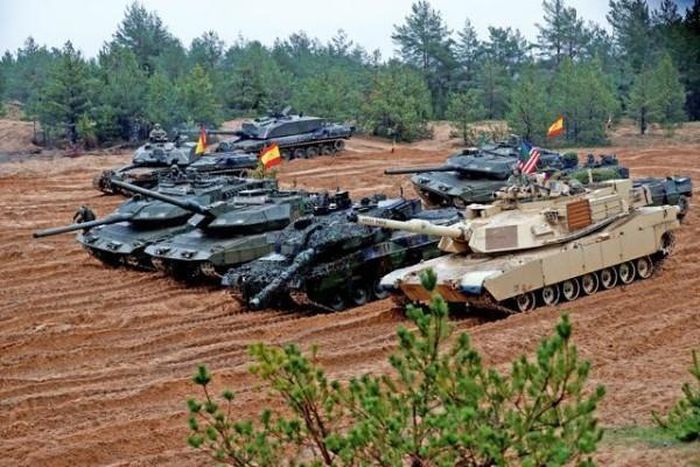 Trước tình hình trên, Na Uy cần phải cung cấp vũ khí phù hợp để Bộ chỉ huy chung của NATO sử dụng, họ vốn không thể thực hiện nhiệm vụ phòng thủ của mình nếu thiếu sự triển khai lực lượng từ các quốc gia thành viên Liên minh.