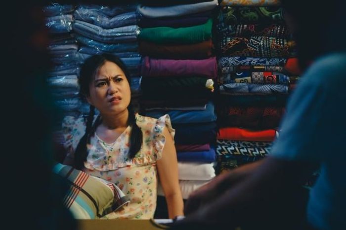 Lâm Vỹ Dạ làm bạn gái cưng của Tiến Luật