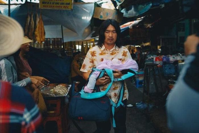Tiến Luật có con rơi trong phim mới