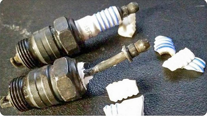 Bugi bị mòn hoặc quá bẩn có thể làm xe bị lỗi đánh lửa, bỏ máy hoặc cháy không hết