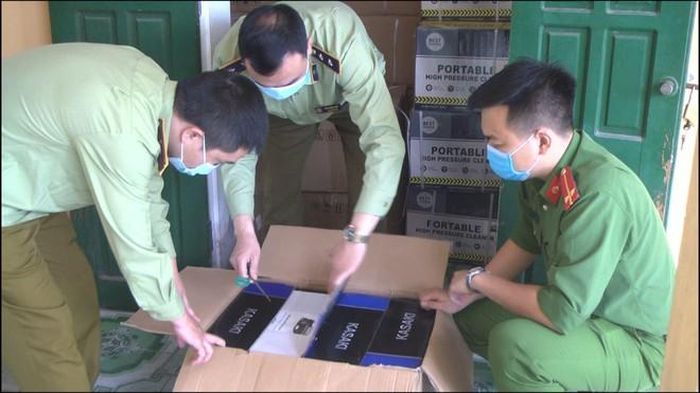 Cơ quan chức năng phát hiện số lượng lớn hàng hóa nhập lậu