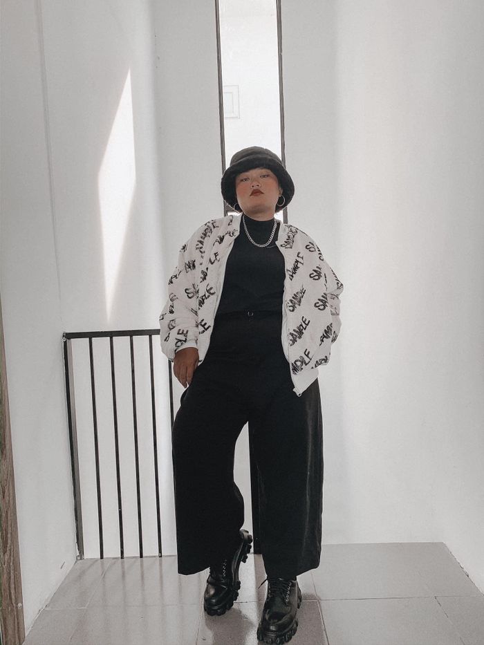 Thường ngày Huyền Sang yêu thích phong cách cá tính. Ảnh: FBNV.